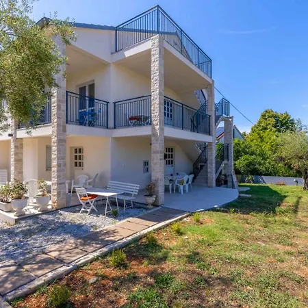Olivo 2 - A2 Fix 1 Appartement *